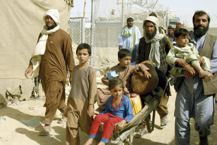 Leia mais sobre o artigo Em Cabul e Kandahar, longe das câmeras