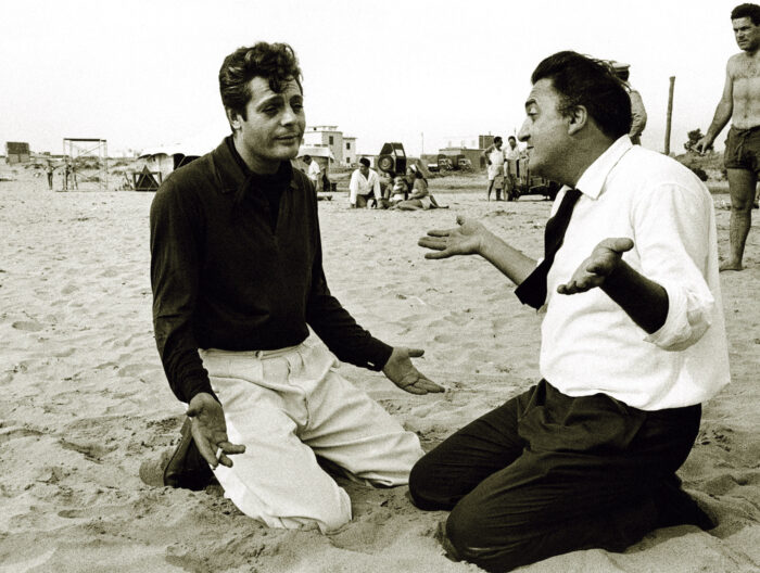 Leia mais sobre o artigo Federico Fellini e a magia perdida do cinema